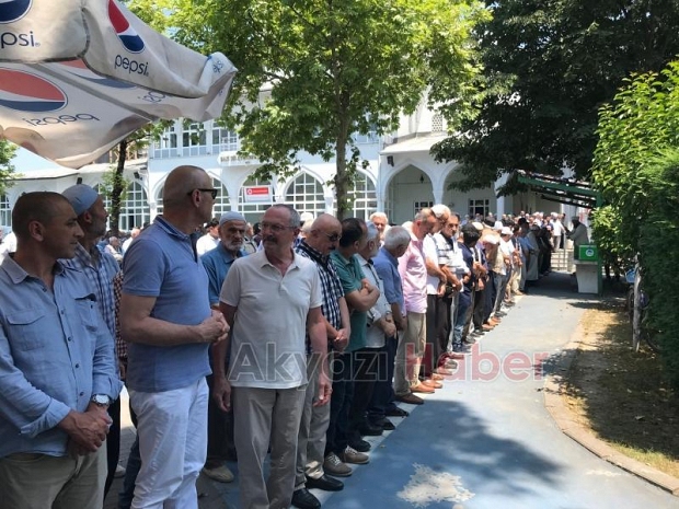 Bekir Akarsu dualarla toprağa verildi