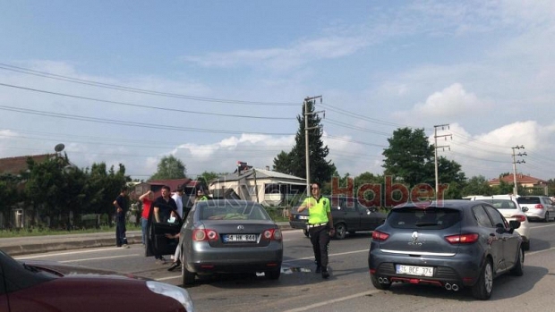 Kadın sürücü kazanın şokunu üzerinden atamadı