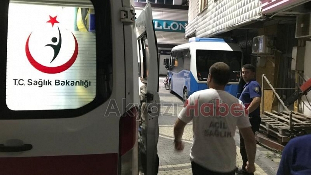 Odada kilitli kaldı