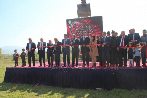 15 Temmuz Şehitleri ve Milli İrade Ormanı'nı dikenlerle kaplı