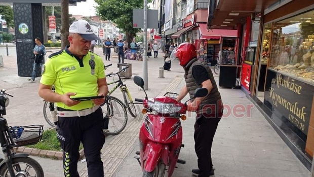Akyazı’da motosiklet denetimi yapıldı