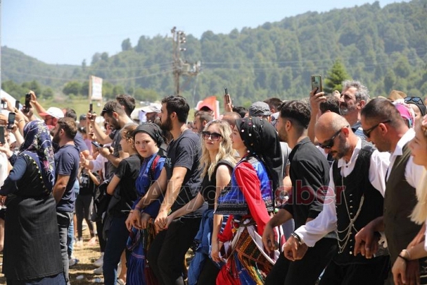 Acelle Yaylası şenlikleri sona erdi