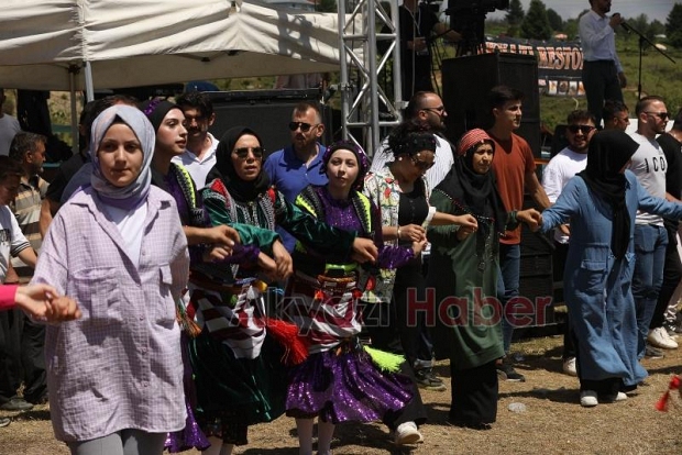 Acelle Yaylası şenlikleri sona erdi