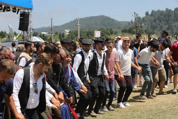 Acelle Yaylası şenlikleri sona erdi