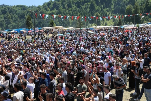 Acelle Yaylası şenlikleri sona erdi