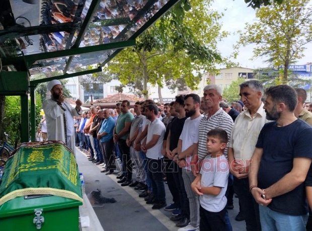 Reyhan Atılgan son yolculuğuna uğurlandı