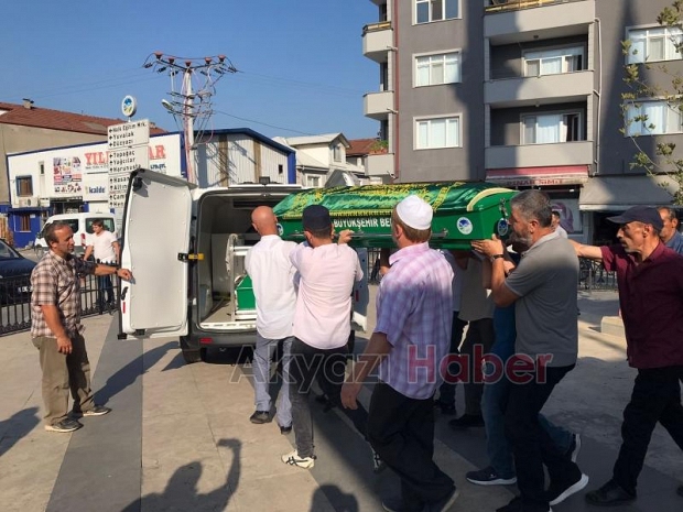 Emine Meşe toprağa verildi