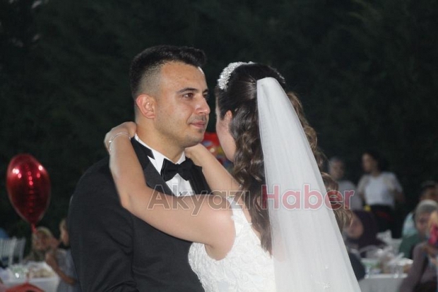 Asayiş Komiseri meslektaşıyla evlendi