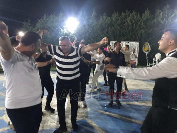 Asayiş Komiseri meslektaşıyla evlendi