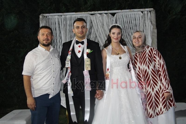 Asayiş Komiseri meslektaşıyla evlendi