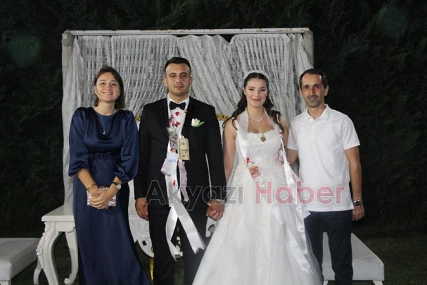 Asayiş Komiseri meslektaşıyla evlendi