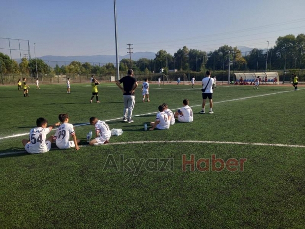 30 Ağustos U-12 Naci Fazlıoğlu Turnuvası sona erdi