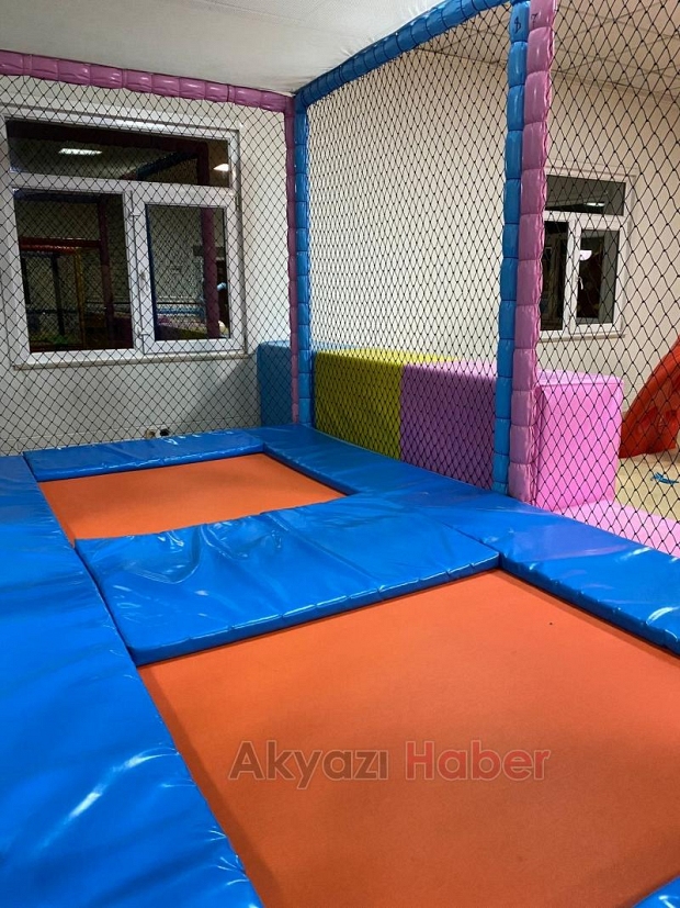 Yıldız Oyun Gezegeni hizmetinizde