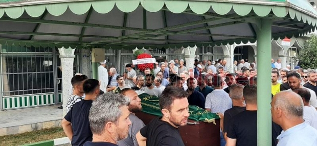 Şenol Furuncu son yolculuğuna uğurlandı