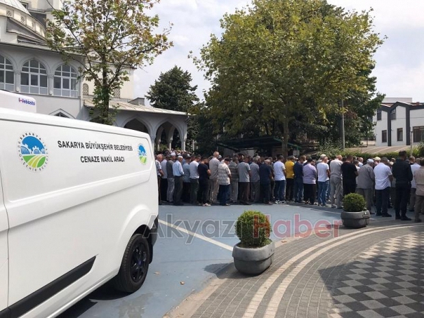 Emine Güneş defnedildi 
