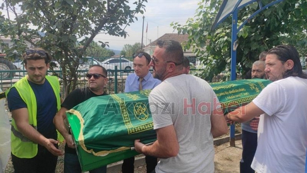 Kerim Çelik dualarla Defnedildi
