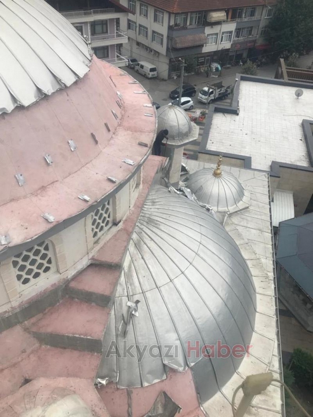 Merkez Kubbeli Yeni Camii kubbe tadilatı için yardımlarınızı bekliyor