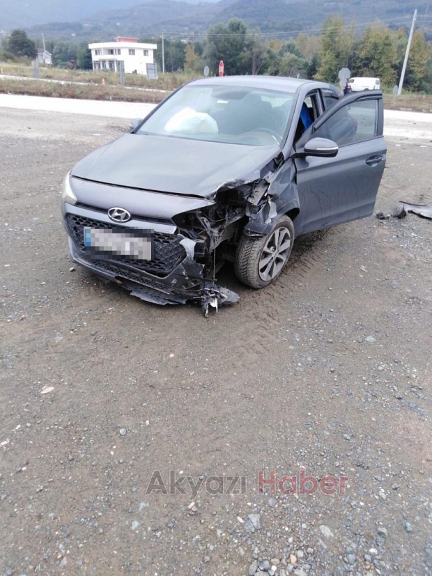 Dokurcun yolunda kaza: 3 yaralı
