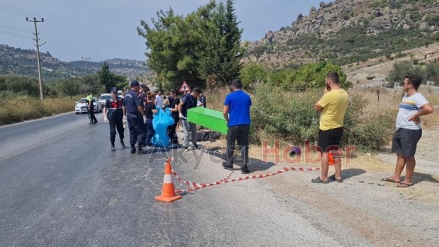 Sakaryalı diş hekiminin Muğla'da yaptığı kaza ölümle sonuçlandı Kaza anı kamerada