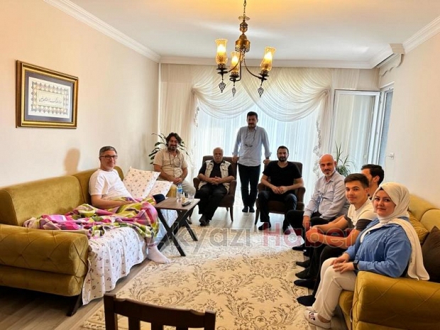 Akyazı Basın'nından, Kardeş'e ziyaret