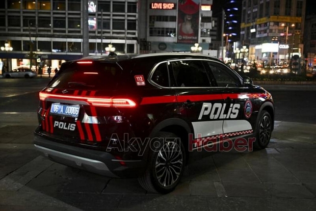 Togg polis aracı olarak Ankara yollarında