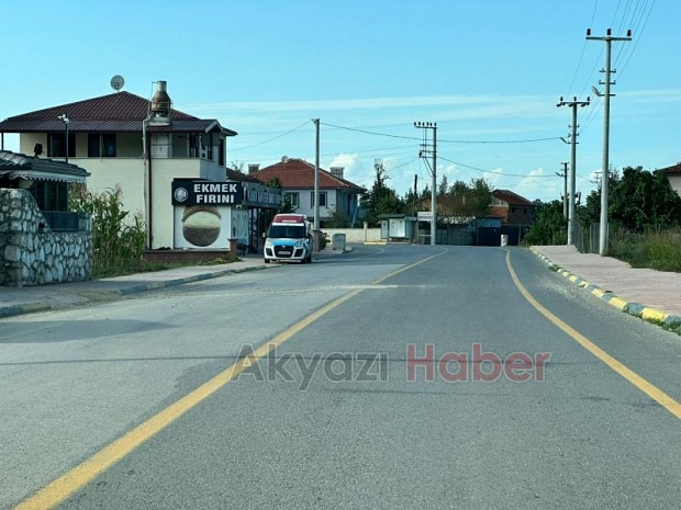 Akyazıda Yeni Yapılan Yollar böyle Kazıldı 