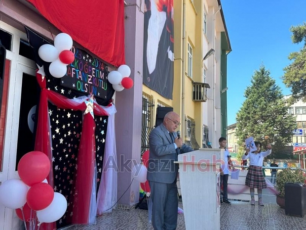 Akyazı'da ilköğretim haftası kutlandı