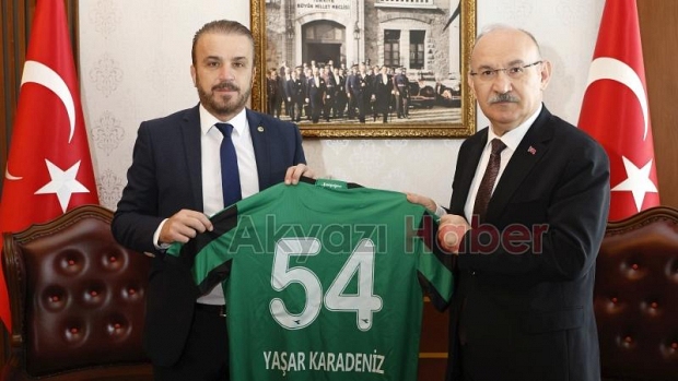 Sakaryaspor'dan Vali Karadeniz'e ziyaret