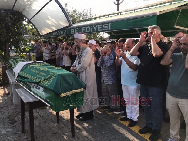 Ömercikler Camii imam hatip-i Fatih Uluköylü’nün babaannesi Ebediyete Uğurlandı