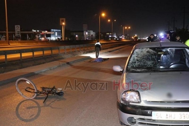 Otomobilin çarptığı bisikletli öldü