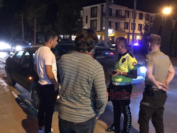 Ada caddesinde kaza 1 yaralı