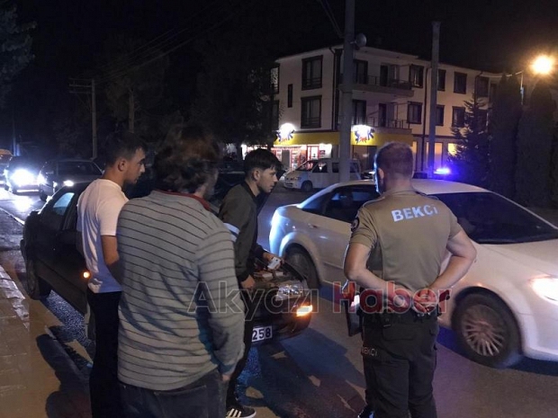 Ada caddesinde kaza 1 yaralı