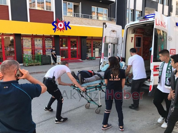 Hakimiyetini kaybederek düşen motosiklet sürücüsü yaralandı