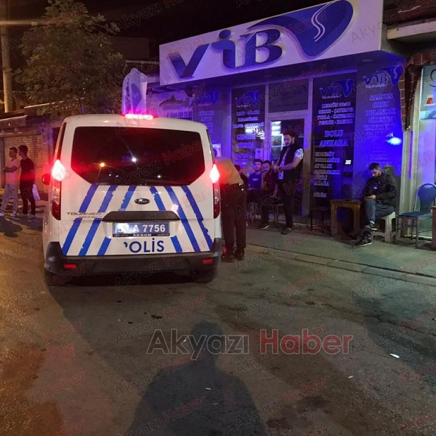 Akyazı'da maç sonrası kavgada 1 kişi ağır yaralandı