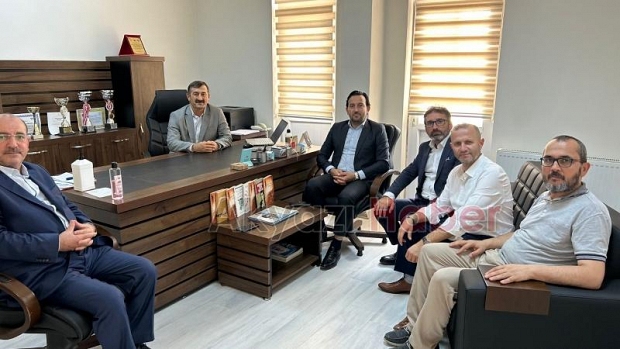 SİMDER VE AKİMDER'den İlçe Müftüsü ve okullara ziyaret