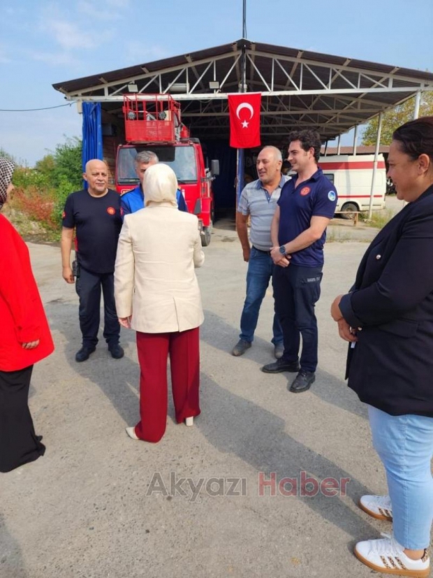Karapürçek itfaiyesini ziyaret ettiler