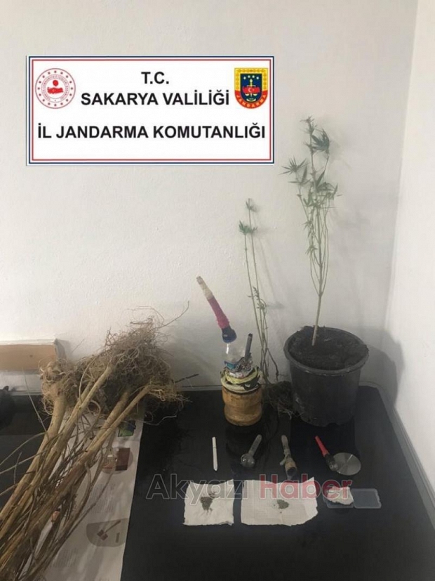 Akyazı'da uyuşturucu operasyonları: 64 kişi yakalandı