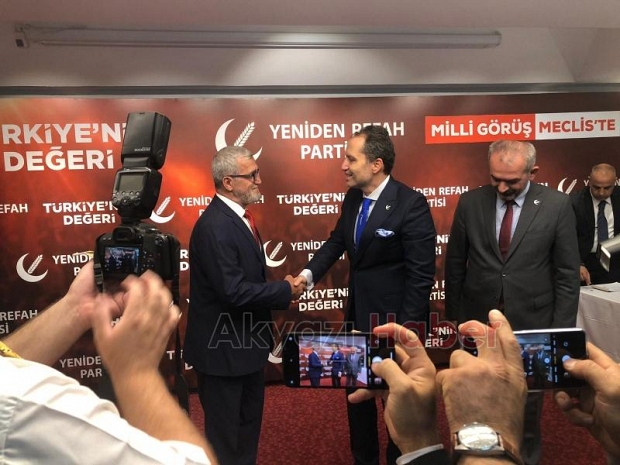Hasan Akcan  Yeniden Refah Partisi'ne katıldı