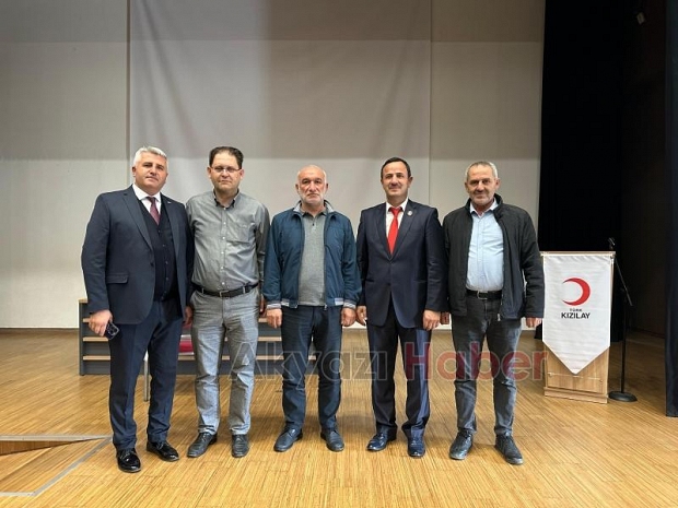 Türk Kızılay Akyazı Şubesi 1. Olağan Kongresi yapıldı