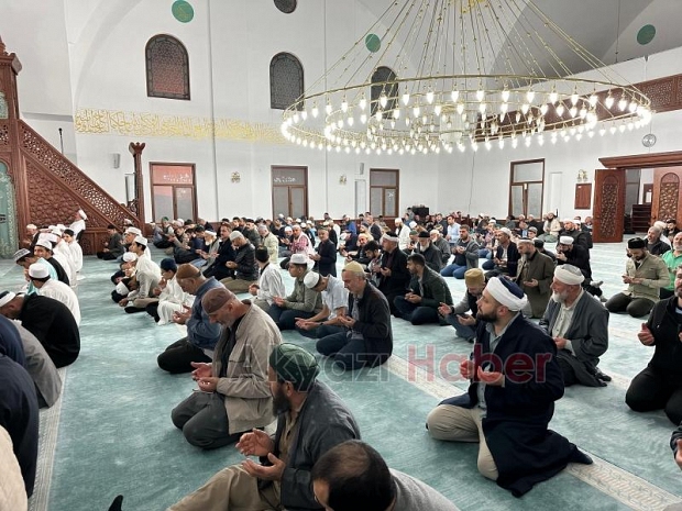 Akyazı'da Mescid-İ Aksa için dua gecesi