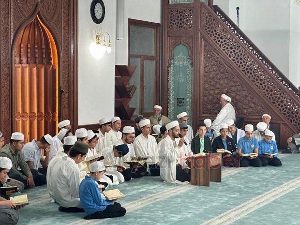 Akyazı'da Mescid-İ Aksa için dua gecesi