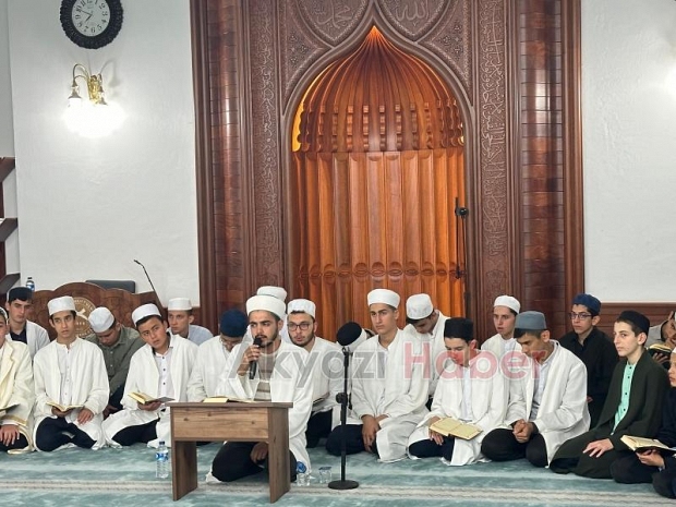 Akyazı'da Mescid-İ Aksa için dua gecesi