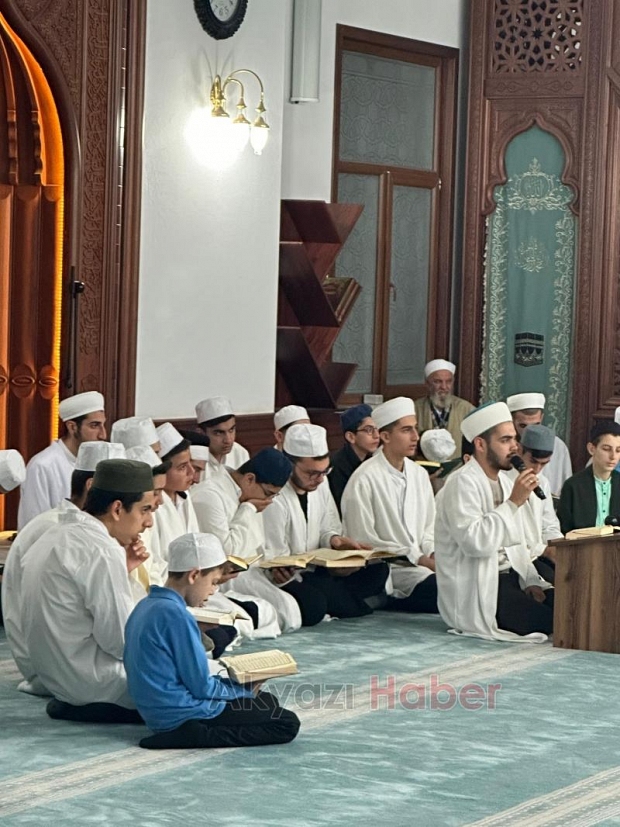 Akyazı'da Mescid-İ Aksa için dua gecesi