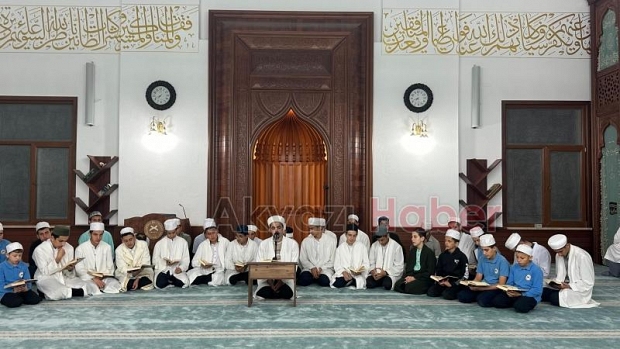 Akyazı'da Mescid-İ Aksa için dua gecesi