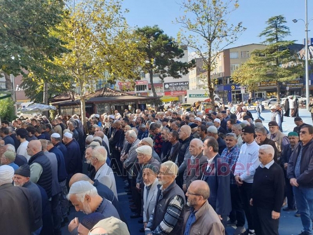 Meryem Yeşil Defnedildi