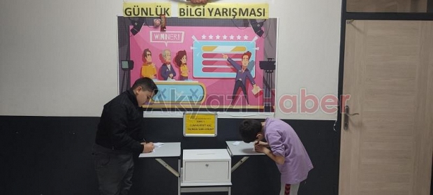 Akyazı İnönü Ortaokulu’nda günlük bilgi yarışması