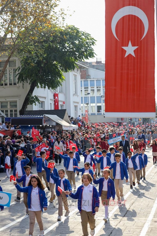 Fotoğraflarla 100. yıl coşkusu