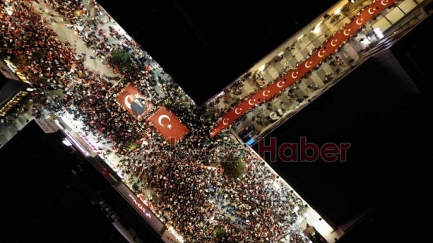 Sakarya'da muhteşem Fener Alayı
