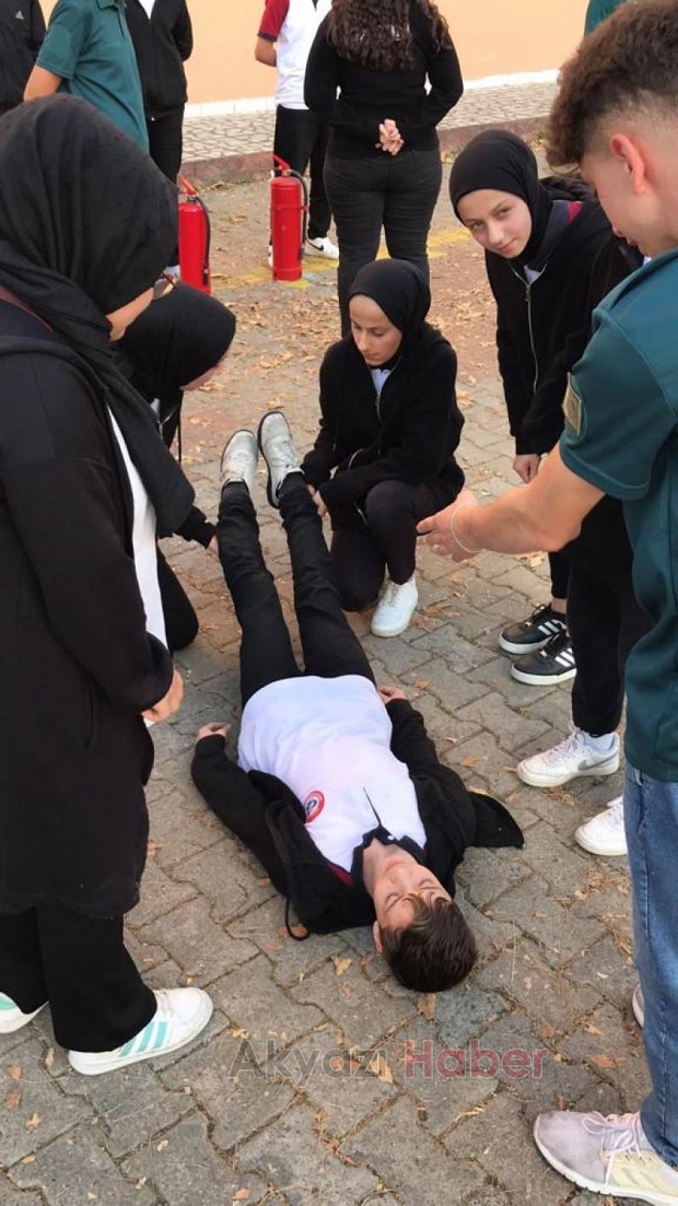 SAKTİM'den lise öğrencilerine afet eğitimi