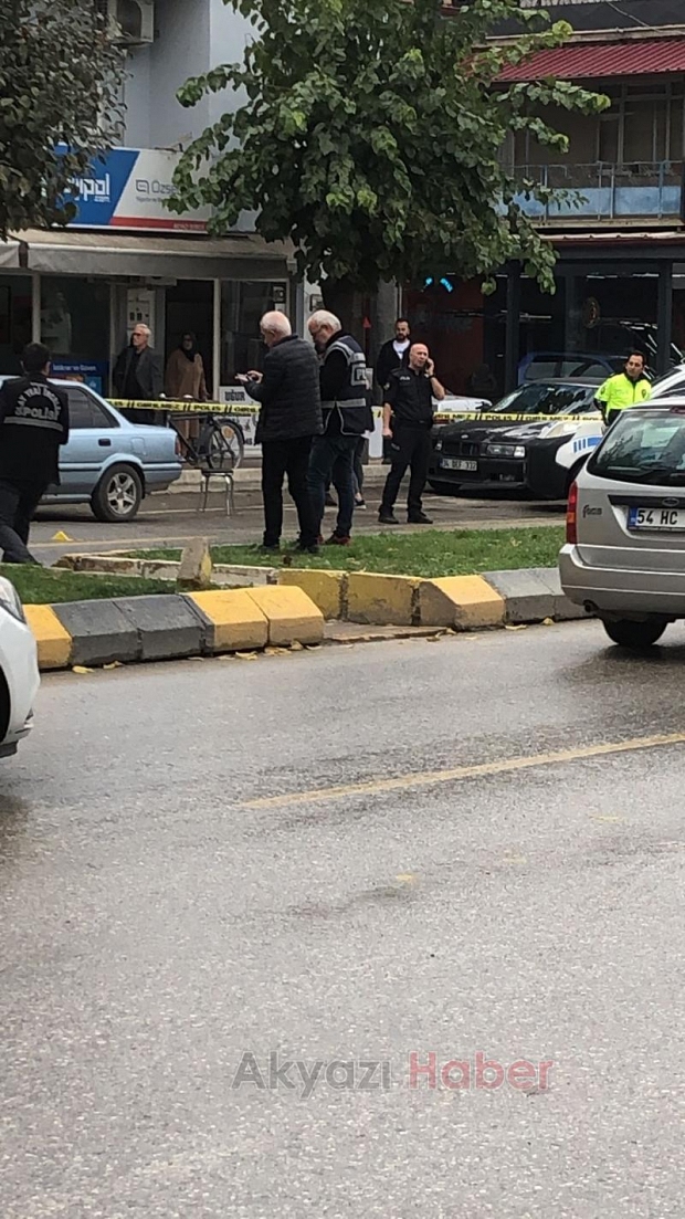 Araçtan seslendiği kişiyi silahla vurdu